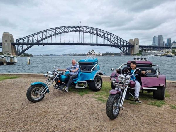 Wild ride australia trike tour motorcycle tour sydney harbour bridge north sydney