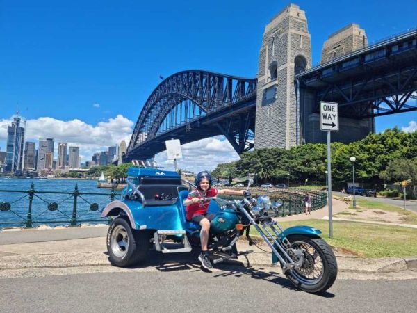 Wild ride sydney harbour bridge trike tour