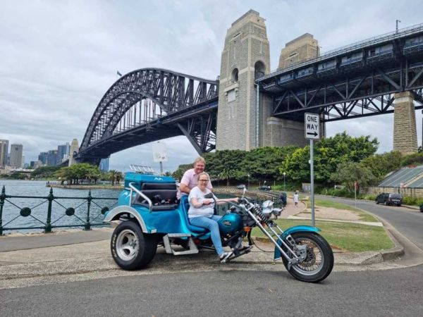 Wild ride australia sydney harbour bridge trike tour motorcycle tour